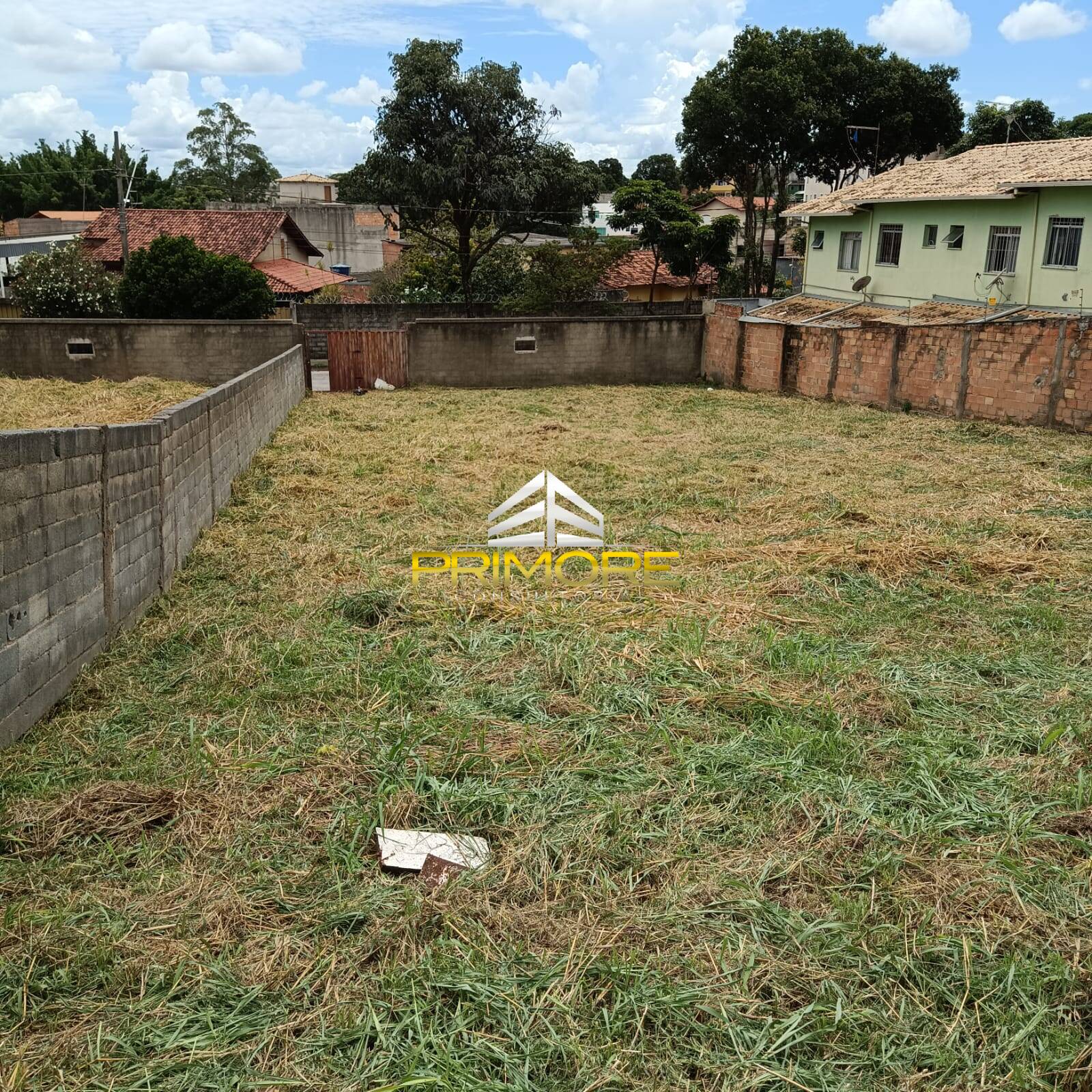 Vende LOTE 1.000 m² Bairro São Gabriel BH