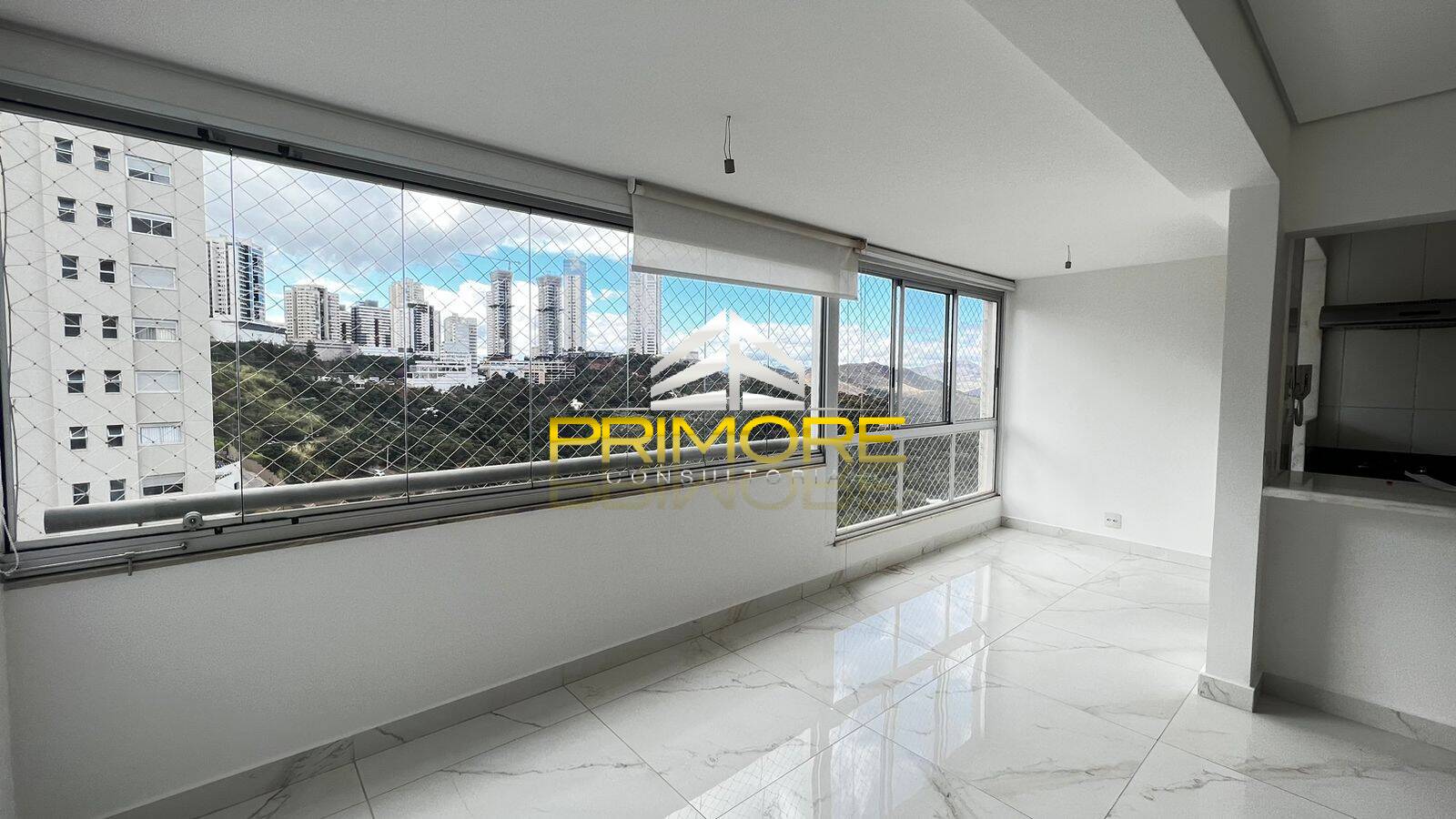 Venda apartamento 2 quartos com vista para mata no Vila da Serra.