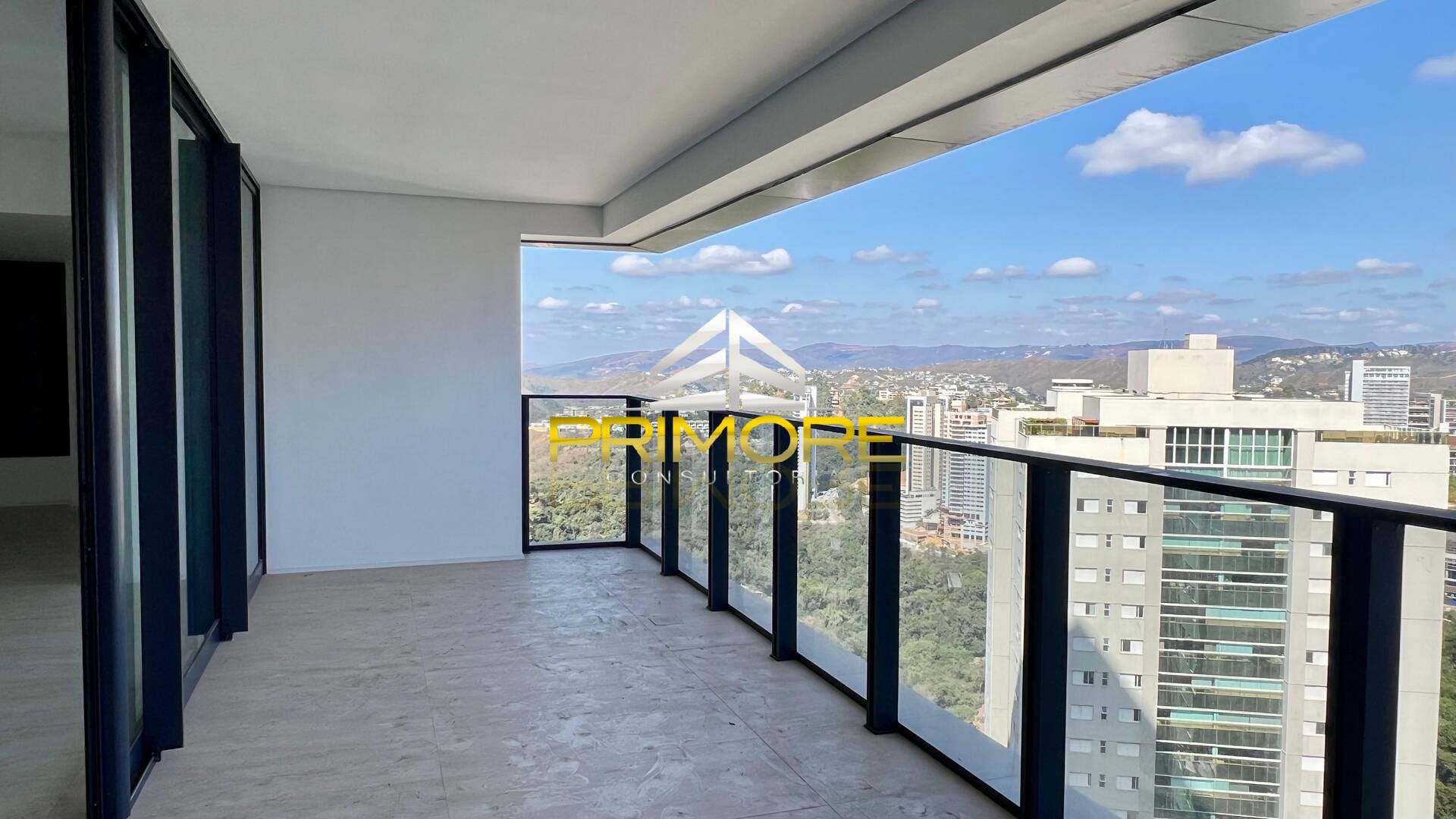 Venda de apartamento Ed. Duo Vila da Serra 235m² 4 vagas
