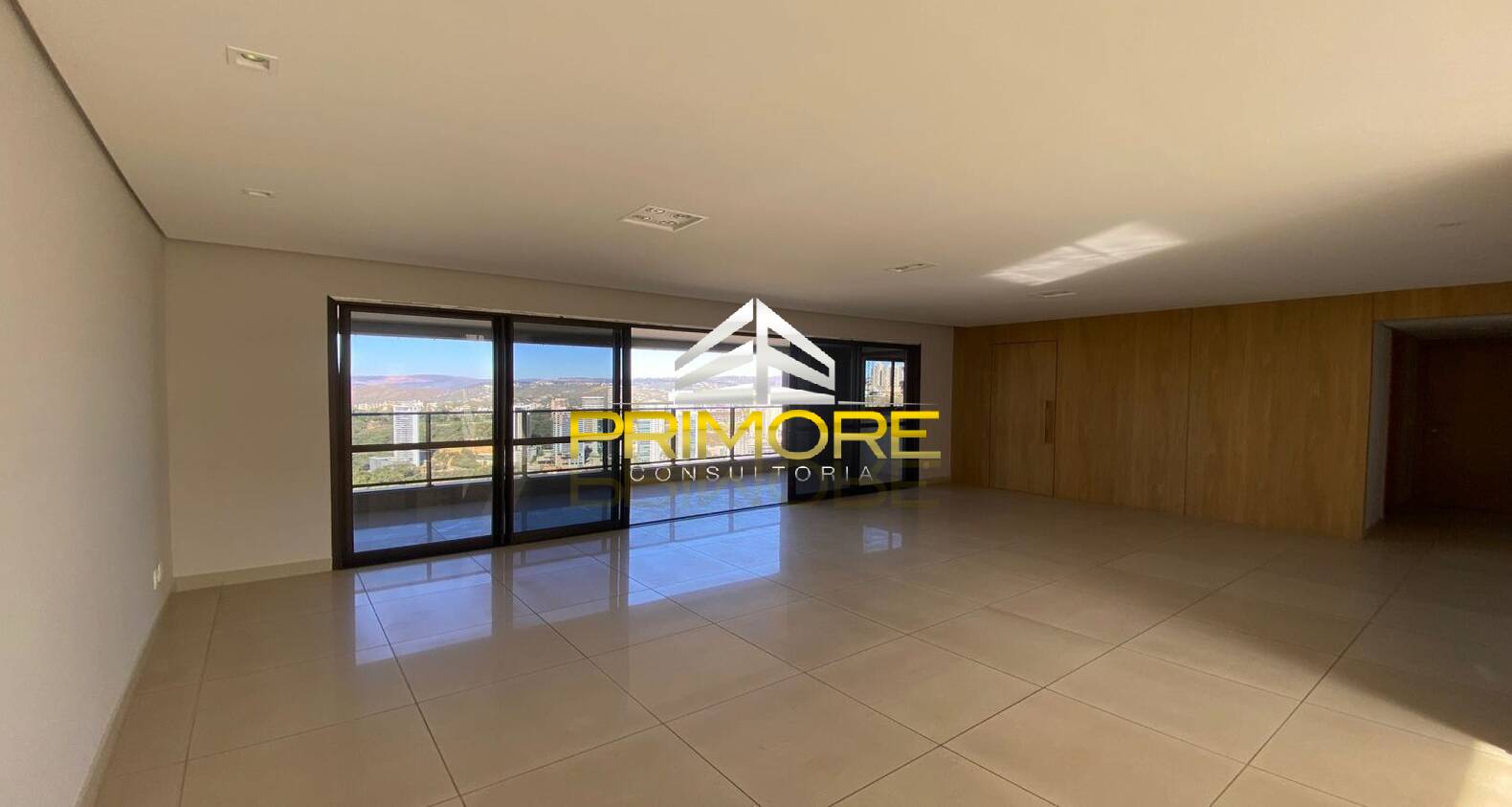 Apartamento 4 quartos, 3 vagas, 135 m² no Vila da Serra.