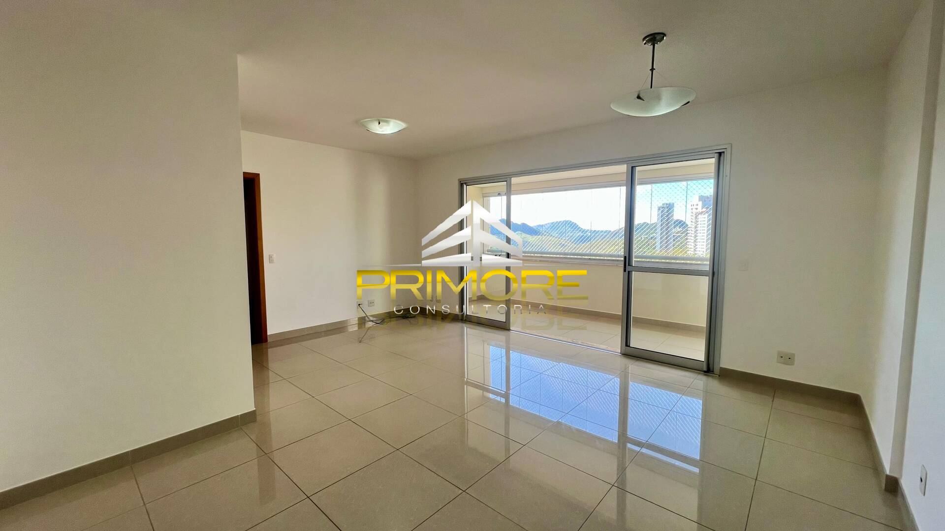 Aluguel 3 quartos com closet e vista pra mata bairro Vila da Serra.