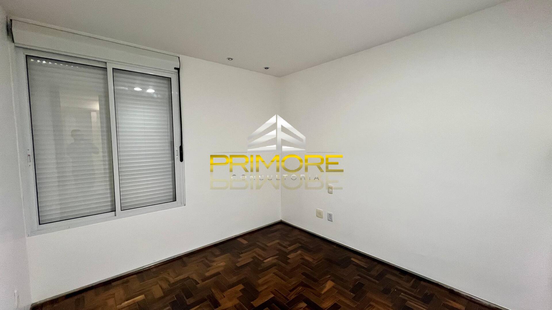 Casa no Condomínio Serra dos Manacás com 390m² e piscina