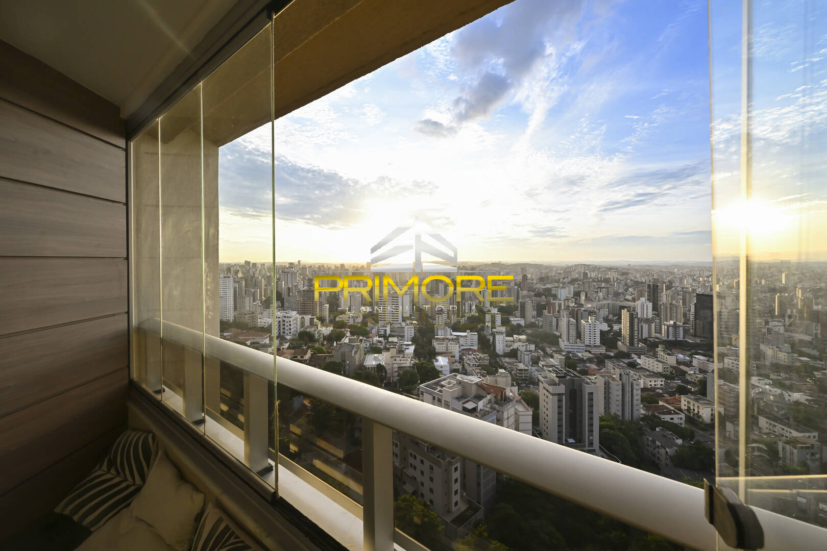Vendo apartamento 2 quartos, 64m2, lazer, Bairro São Lucas, linda vista