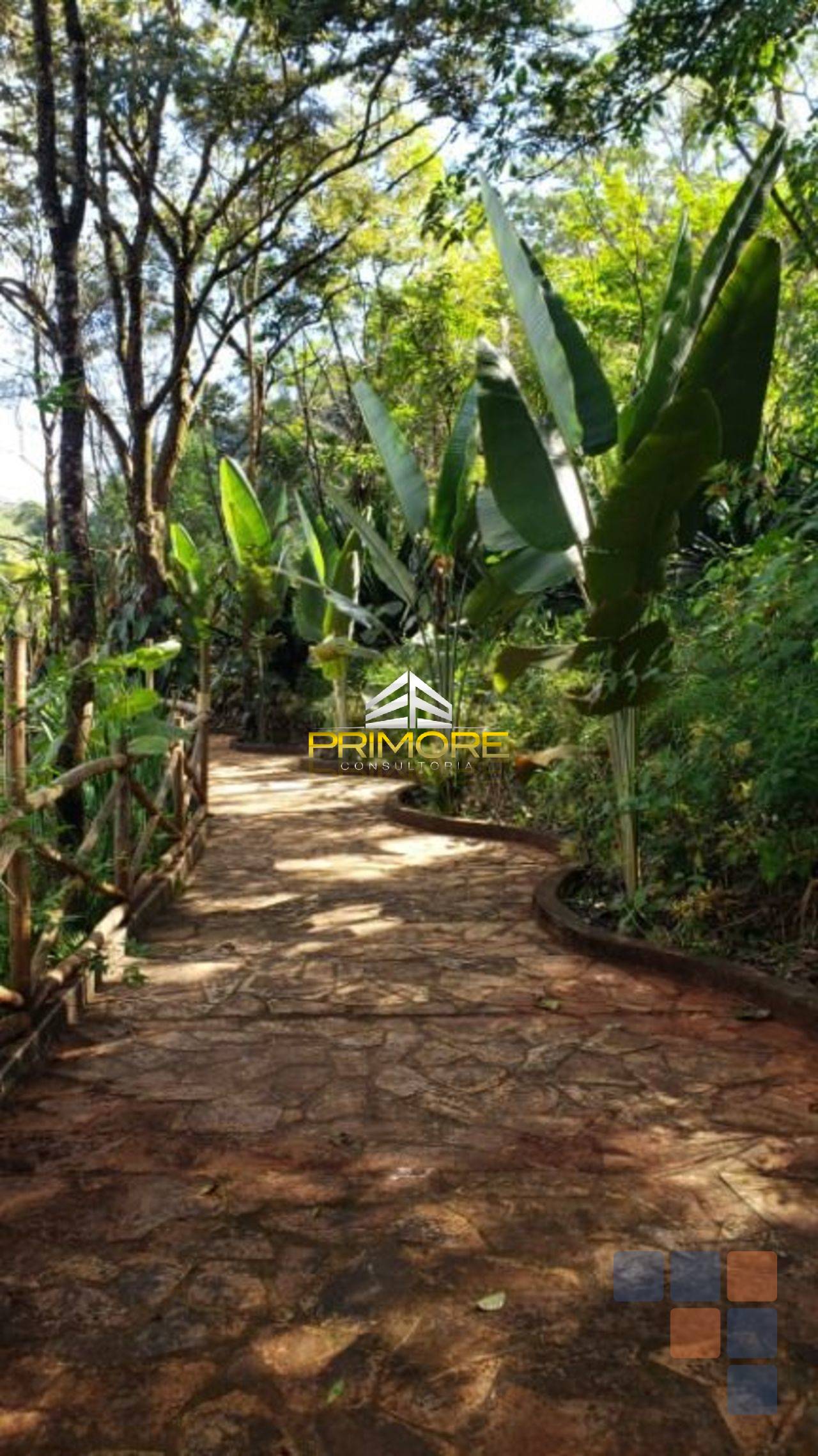 Venda de Sítio 12.000 m² em Casa Branca – Brumadinho.